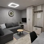 Apartman Na Tylnej W Sremie - Nr 1 Parter *