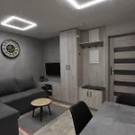 Na Tylnej W Sremie - Nr 1 Parter Apartman Śrem
