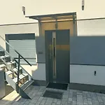Na Tylnej W Sremie - Nr 1 Parter Apartman *