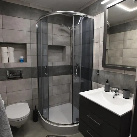 Na Tylnej W Sremie Apartment *