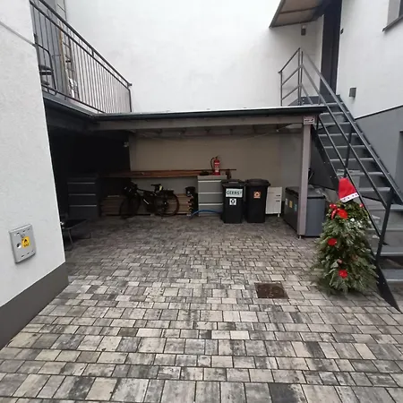 Na Tylnej W Sremie - Nr 1 Parter Apartman *