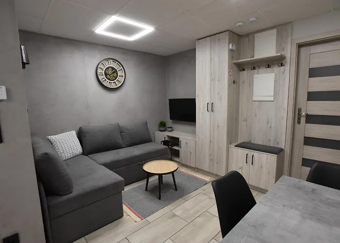 Apartment Na Tylnej W Sremie *